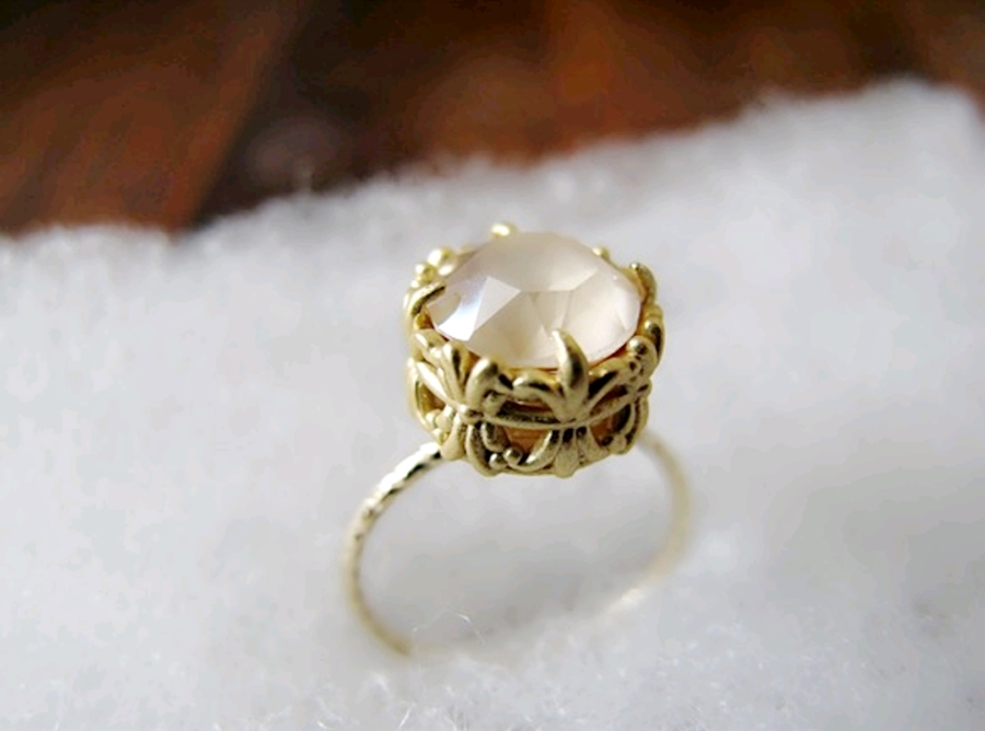 残僅か ◇  nude beige* 美肌芸細クリスタルリング（9.11.13号、フリーサイズ）