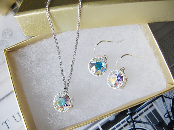 最後1！ SV925swarovski --AURORA --鏤空雕刻耳環或耳釘 第8張的照片