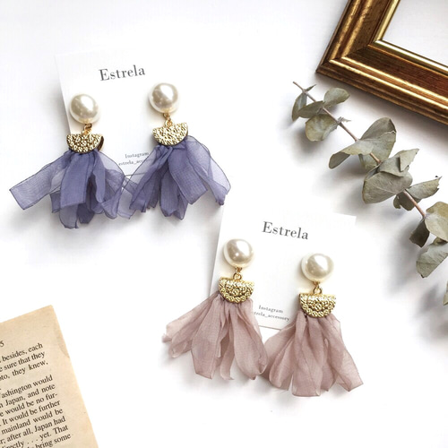 ✴︎数量限定✴︎パールカボション×シフォンリボンタッセルのピアス 