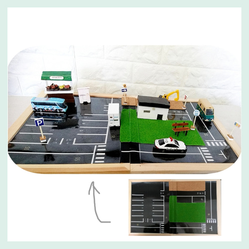 トミカタウン5種類セット&くるくる駐車場 Make your debut at the Tomica Town parking lot with this