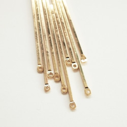 [S1903-10]【10個】 シンプル メタル スティック チャーム カン付き ゴールド 金 4枚目の画像
