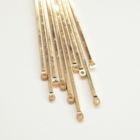 [S1903-10]【10個】 シンプル メタル スティック チャーム カン付き ゴールド 金 4枚目の画像
