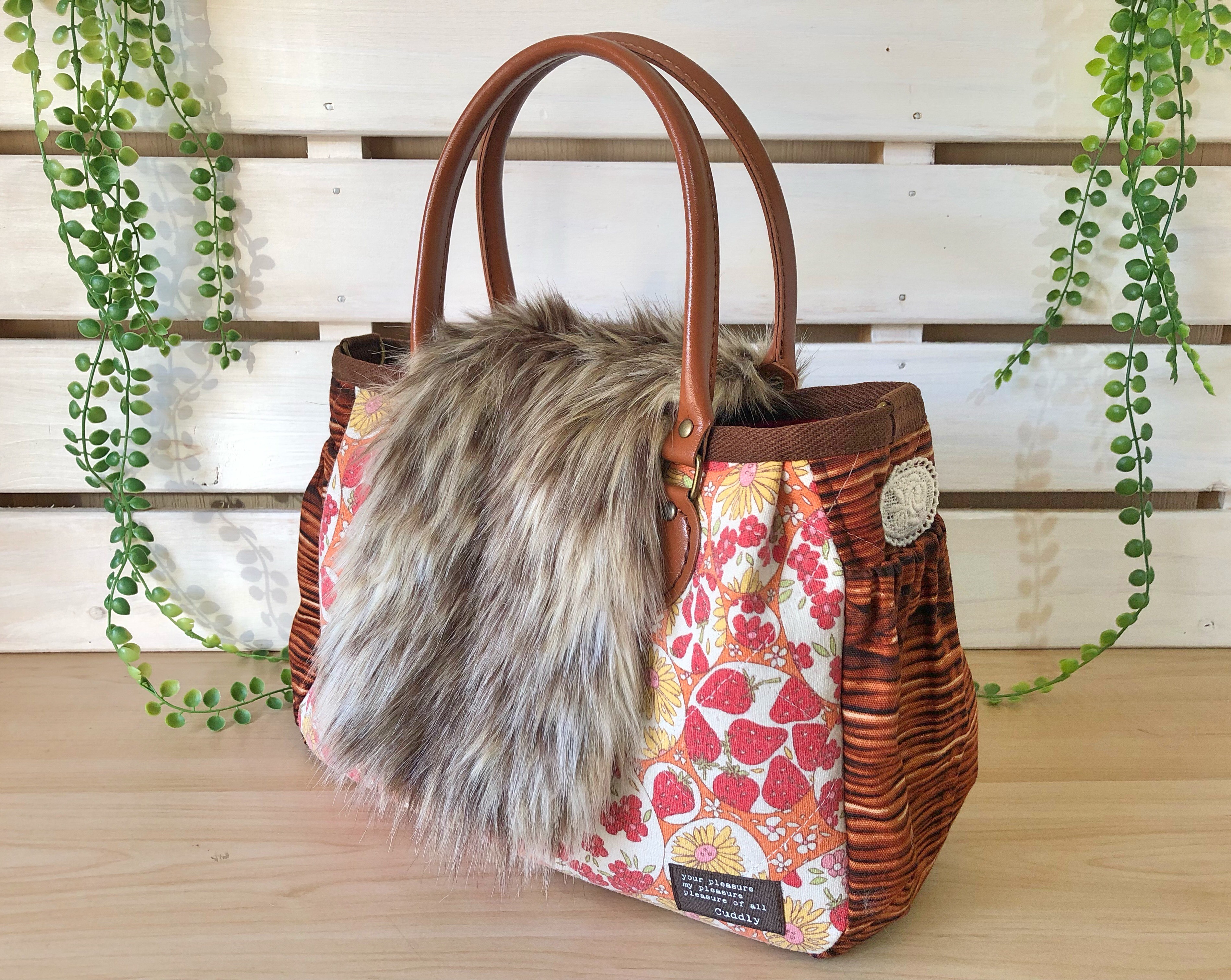 YUWAイチゴ・フラワーシャボン★ファーカバー付きかごバッグ風カーペンター小・2wayオレンジ