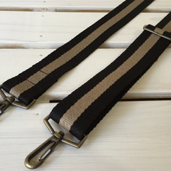 斜め掛けストラップ38mm★太ショルダーベルト★黒×ベージュストライプ 2枚目の画像