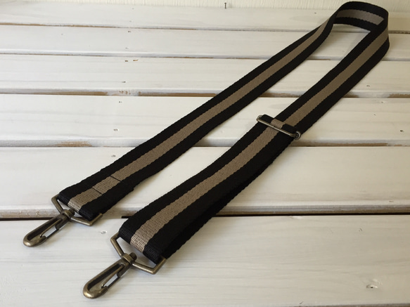 斜め掛けストラップ38mm★太ショルダーベルト★黒×ベージュストライプ 3枚目の画像