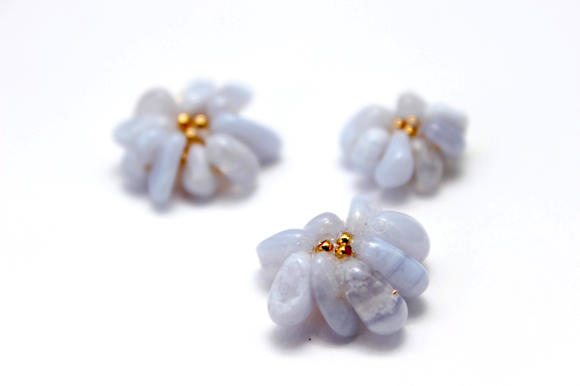 【Creema限定】ブルーレースアゲートのお花ピアス/イヤリング/アレルギー/14kgf対応