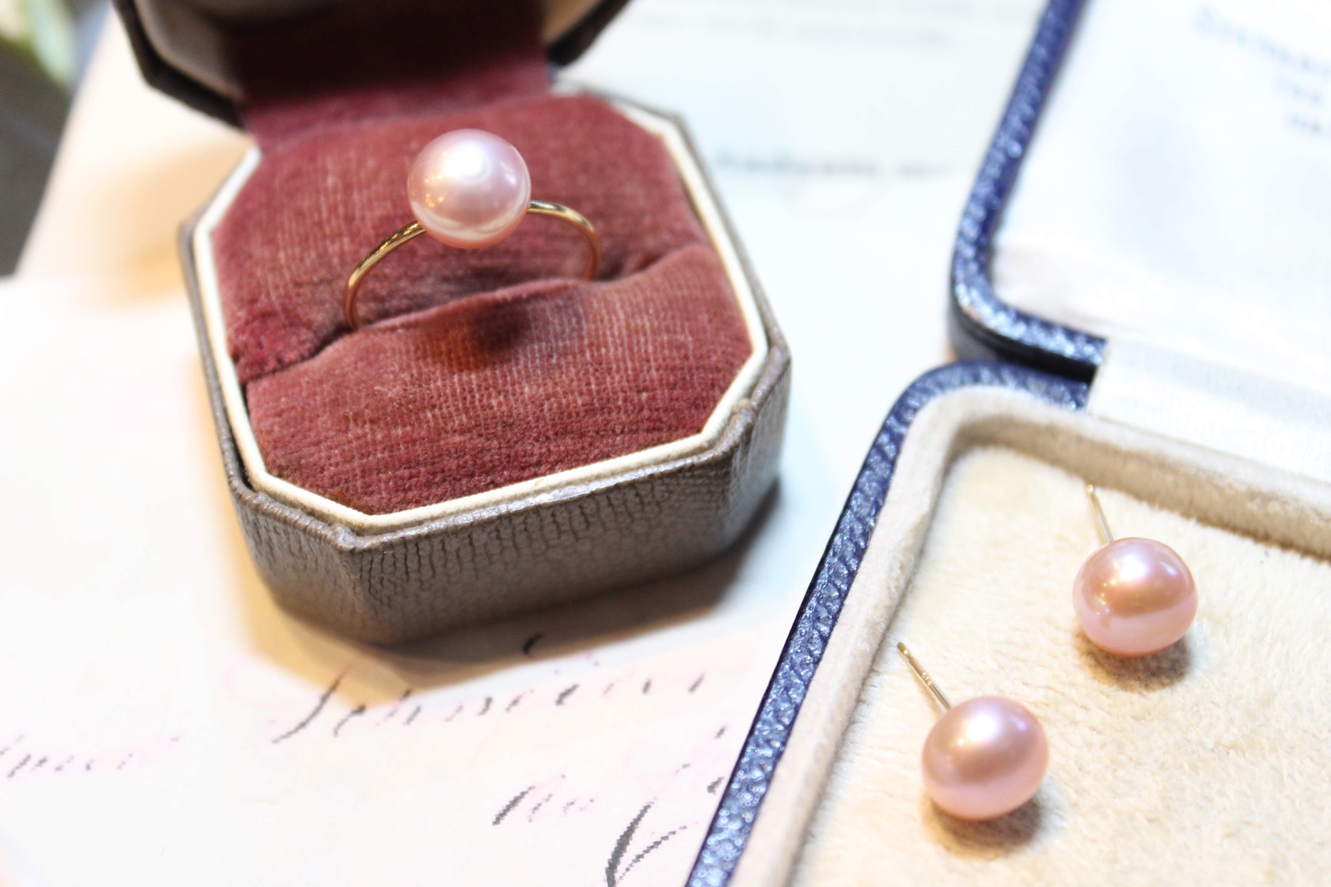 ミルキーモーブピンク淡水ボタンパールリングとピアス選べるsilver92514kgf