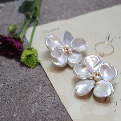 【包郵】天然罌粟花珍珠花朵耳環+銀色填充順豐寶寶Akoya珍珠戒指 第1張的照片