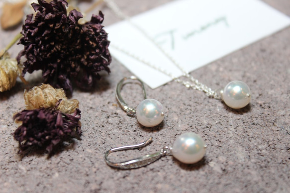 [免運費] 純銀 925 Akoya 正品珍珠項鍊與耳環 第5張的照片