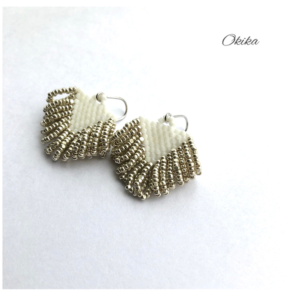 Charlotte Beads  fringe ピアス/イヤリング 4枚目の画像