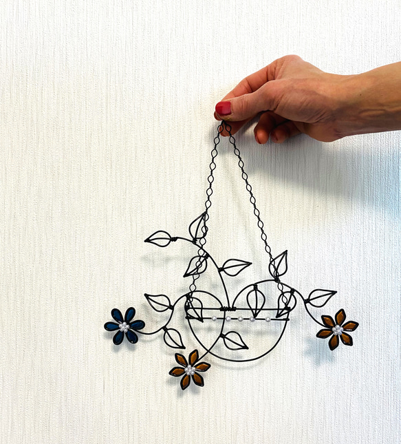 ハンキングバスケット　〜flower〜　ワイヤークラフト　アート　壁飾り　花　可愛い　おしゃれ　インテリア　スワッグ 11枚目の画像