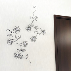 long flower  〜ビーズ〜　ワイヤークラフト　アート　花　壁飾り　可愛い　おしゃれ　インテリア　スワッグ 3枚目の画像