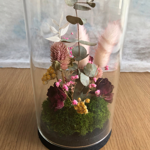 ガラスドームのドライフラワーアレンジ ドライフラワー Hiro