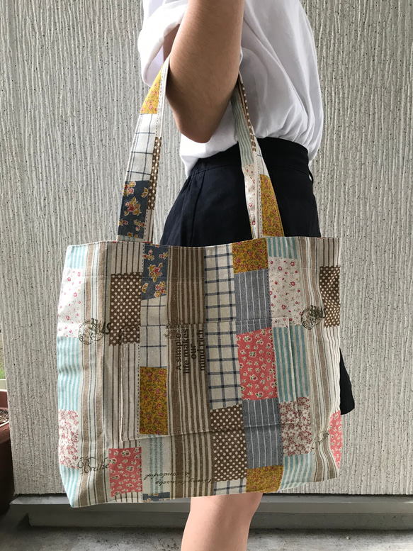 パッチワーク柄のトート型エコバック エコバッグ・サブバッグ chie 
