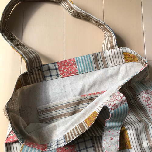 パッチワーク柄のトート型エコバック エコバッグ・サブバッグ chie