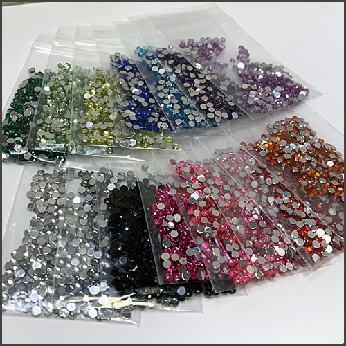 送料無料！激安ラウンドストーン「3mm」15色セット(ラインストーン
