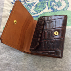 革財布・お洒落でコンパクト・使いやすい収納・総手縫い（W01CR-2) 2枚目の画像