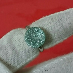 氷の宝石　ジュエリーアイスの指環 1枚目の画像
