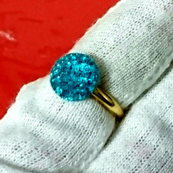 氷の宝石　ブルーアイスの指環 1枚目の画像