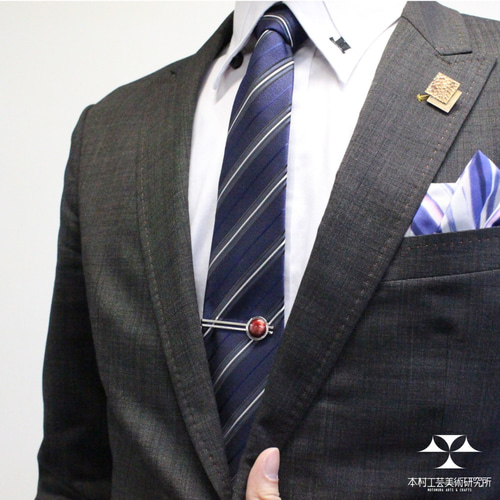 宝石のようなシンプルな丸型七宝ネクタイピン タイピン・カフス 本村