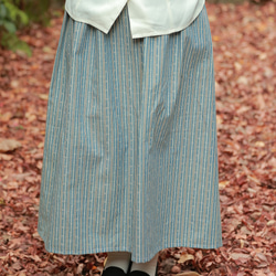ブルーのレトロギャザースカート 2枚目の画像