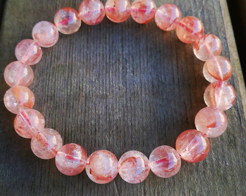 ◇新作2021◇◇マニカラン水晶レッドフラワーファントムのブレスレット