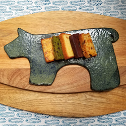 フラット皿・プレート【犬型　いぬ 犬 Dog 】グリル 前菜盛合わせ 焼き菓子 プレート 陶器 ステーキ皿 3枚目の画像