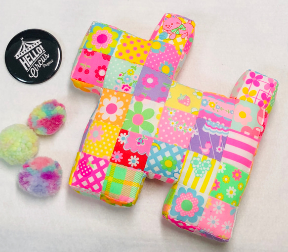 totu.rairai パッチワーク テリア ネオンカラーパステル ぬいぐるみ