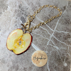 ★北海道の果樹園とコラボ！「押しフルーツ」◆りんごのバッグチャーム◆#141 1枚目の画像