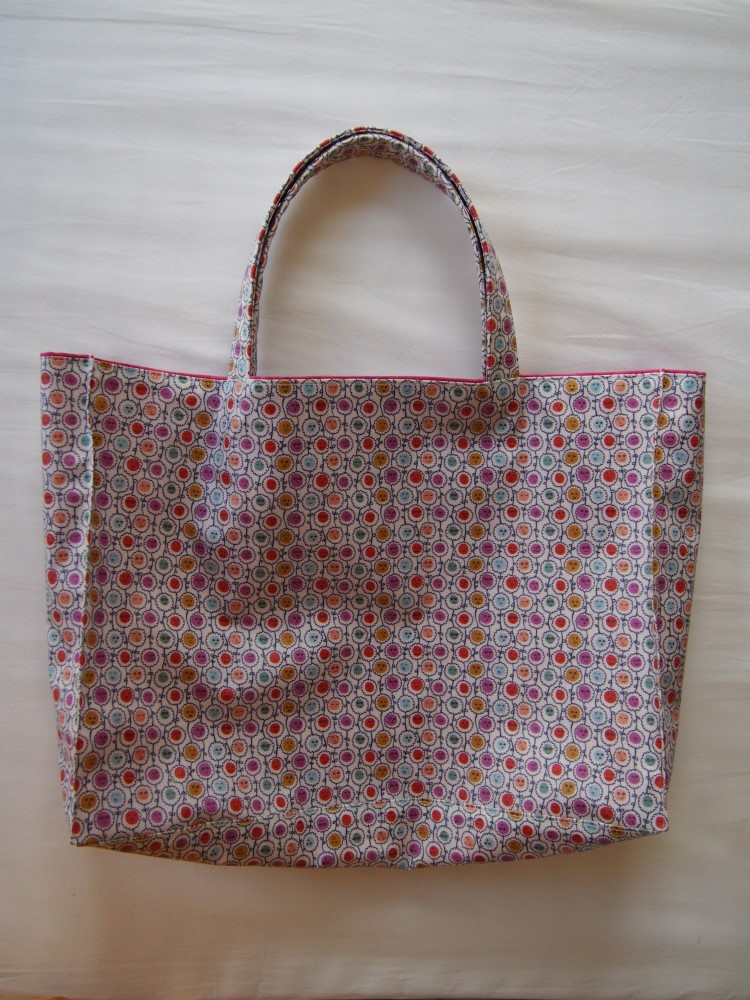 マチ付きバッグ*Mサイズ*リバティ*ビニコ*Happy Bloom*ピンク*28✖38✖10cm