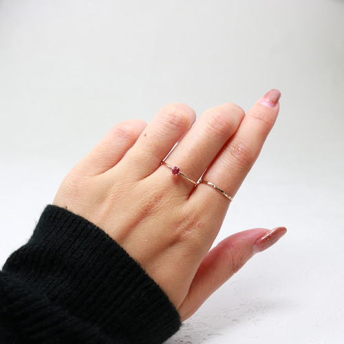 ≪14kgf≫ 3mm石（0.1ct） ロンドンピンクトパーズ ストレートタイプ
