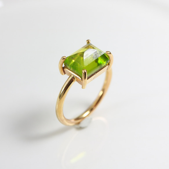 黃銅 + K24gp Purikaku 橄欖石矩形 10×8mm 垂直爪環 ^~ 美麗光澤 第1張的照片