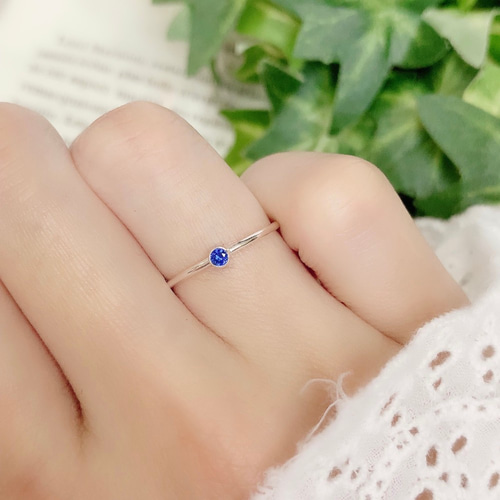 silver925】 2mm ベゼル サファイア／ひっかかりのない覆輪留め つけ
