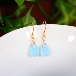 * 數量有限 [14Kgf] Blue Jade Natural Stone Hook Earrings / 防過敏 / Lea 第6張的照片
