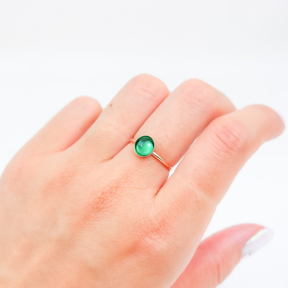 [14Kgf] 6mm 石綠色琥珀 包邊型天然石戒指無抓 第6張的照片
