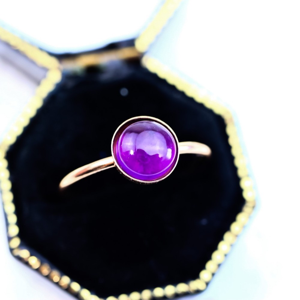 【14Kgf】6ｍｍ石　アメジスト　引っ掛かりのないベゼルタイプ　天然石リング