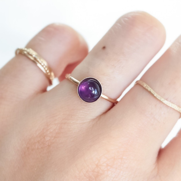 [14Kgf] 6 毫米寶石紫水晶 不會被夾住的天然寶石戒指 第6張的照片