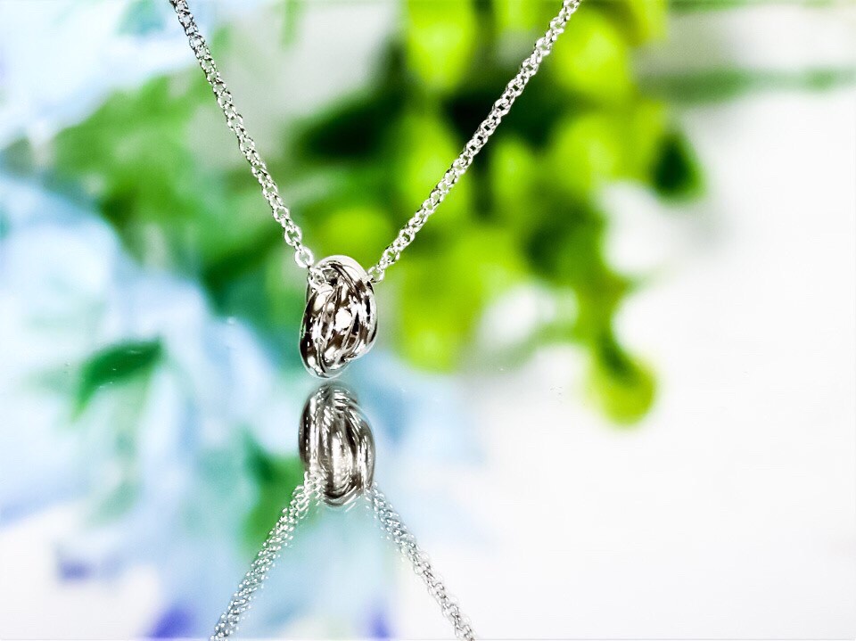 【creema限定】鑑定書付き トリプルリング ダイアモンド ネックレス／天然ダイアモンド