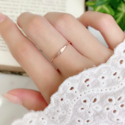 14kgf 1.2mm寬度玫瑰金“一鍵式戒指” /小指戒指，簡單精緻的戒指 第5張的照片