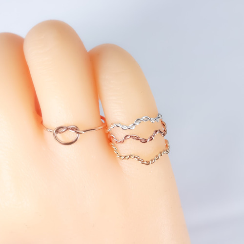 つけっぱなしもOK♪ 14kgf ピンクゴールド 波のうねうねリング