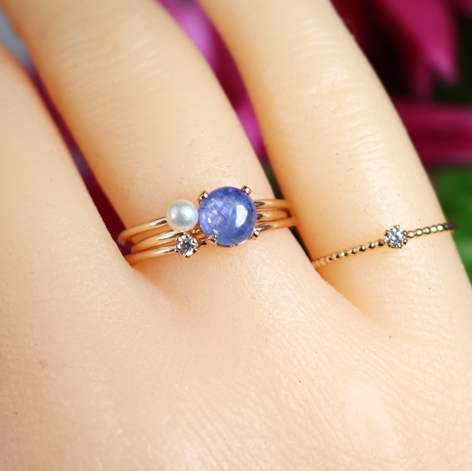 【稀少】タンザナイト　6mm  天然石リング／ぷっくりカボションカット＊1.3mm幅　12月誕生石