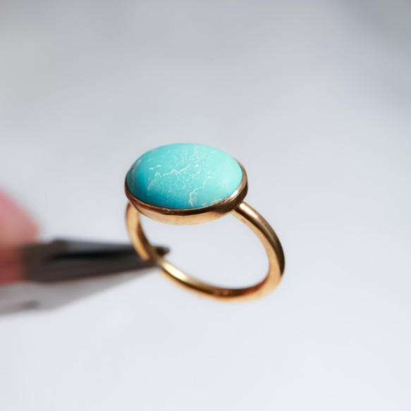 亞利桑那綠松石戒指扣/大而豐滿的戒指，不會被卡住/防過敏/可以留在上面 第2張的照片