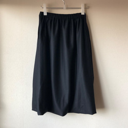 【ウール】ボリューム控えめのバルーンスカート    ブラック　フリーサイズ 4枚目の画像