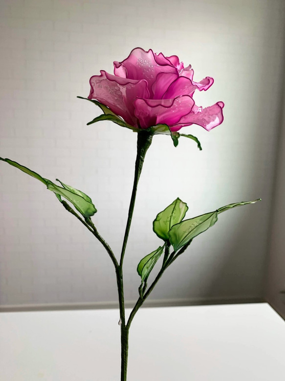 バラ1本売り【葉っぱ付き】(アメリカンフラワー) アート バラ1本売り【葉っぱ付き】(アメリカンフラワー) アート