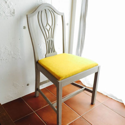 レモンの椅子 1枚目の画像