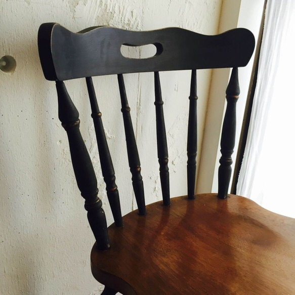 ビタープレッツェルの椅子 3枚目の画像