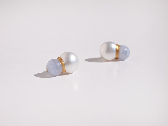 Pearl and Agate Kintsugi Pearl [Pierce Earrings]（淡水珍珠，藍色蕾絲瑪瑙，Kin 第1張的照片