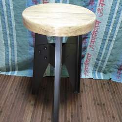 Iron short stool PLC-01 3枚目の画像