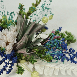 鮮やかグリーンとブルーの髪飾り　成人式や結婚式に 4枚目の画像