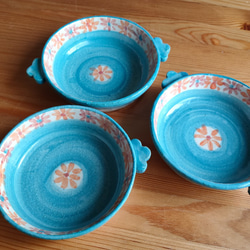 チューリップ柄の磁器製お皿 中皿 tsubakinagon 通販 11618053